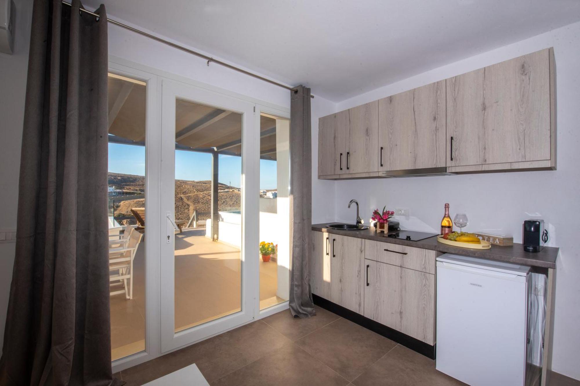 Myrsini'S Luxury Suites Merchia Mykonos Town Exterior photo